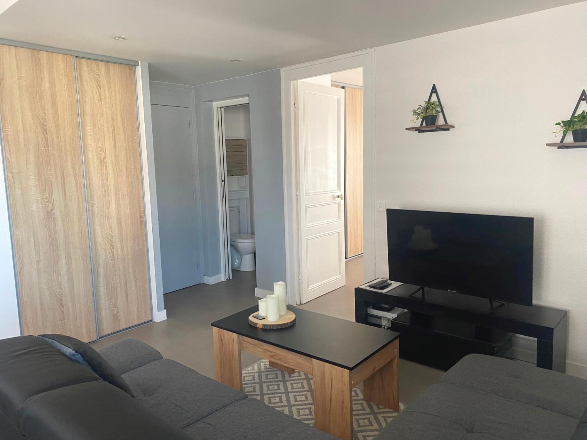 T2 Centre-Ville, Calme, 1 Chambre, 1 A 5 Pers, Climatisation, Parking Libre Et Gratuit Lorient Eksteriør billede